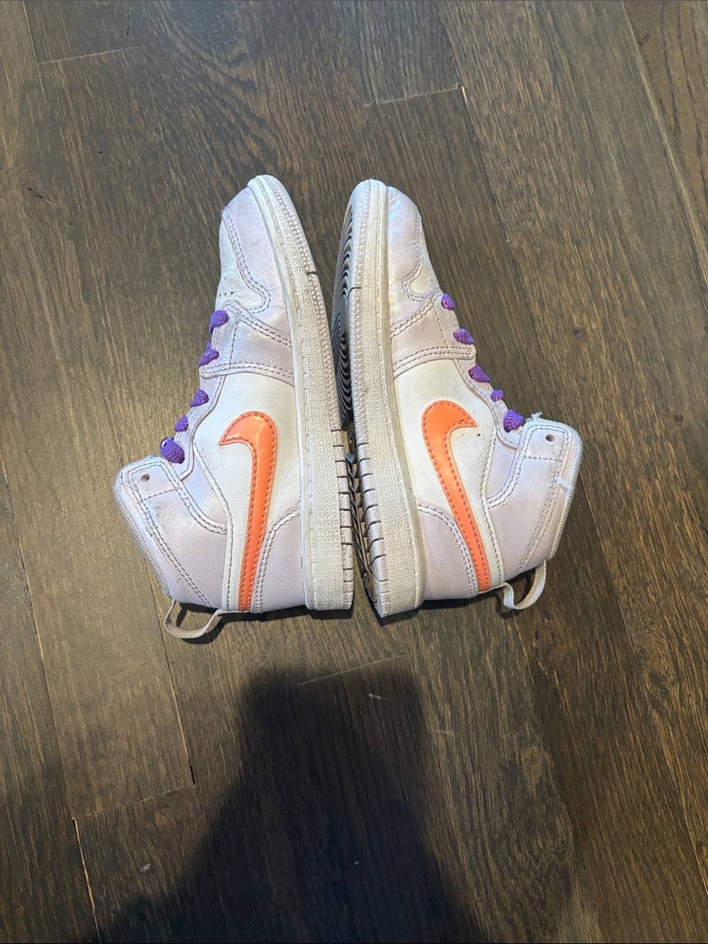 Jordan girls size 11 Kids High-Top Sneakers in Light Purple- no tie